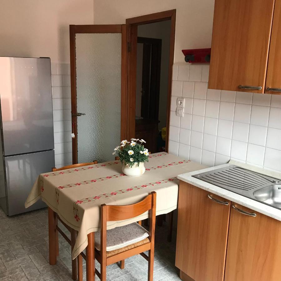 Appartamento Zia Vitto Bellano Bagian luar foto